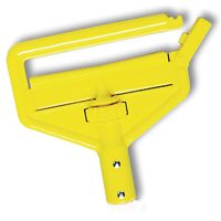 Rubbermaid Invader FGH116000000 Wet Mop Handle, 1 in Dia, 60 in L, Side Gate, Hardwood, Yellow