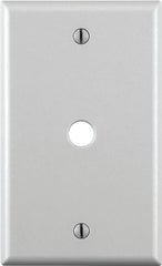 Leviton 001-88013-000 Standard Wallplate, 1-Gang, Plastic, White