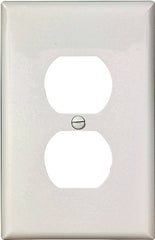 WALL PLATE 1GNG DPLX RECPT WHT