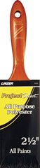 Linzer WC 1123-2.5 Paint Brush, 2-1/2 in W, 3-3/4 in L Bristle, Beaver Tail Handle