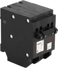 Square D Homeline CHOMT1515230 Circuit Breaker, Mini, Quad, 15, 30 A, 3 -Pole, 120/240 VAC, Common Trip, Black