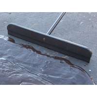 DRIVEWAY SQUEEGEE 24IN