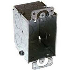 560/8560 SWITCH BOX W/EARS 3X3